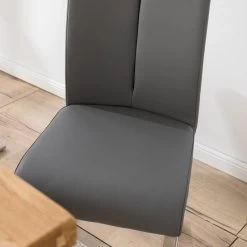 Chaises Cantilever Ratos (lot De 2) -Mobilier Soldes 1000169679 220819 047 DETAILS P000000001000169679