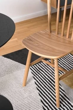 Chaise Gort 24 Chaise Gort -Mobilier Soldes 1000281760 230321 060 DETAILS P000000001000281760